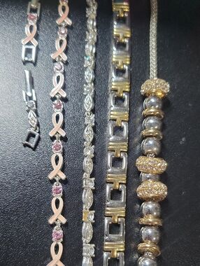 Mixed Metal Women’s Bracelet Set